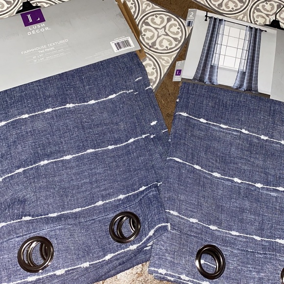 Lush Decor Farmhouse Textured Panels - Picture 7 of 7